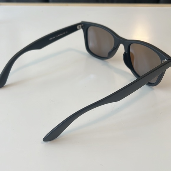 NWOT - Meetsun Polarized Sunglasses Classic Retro w/UV protection - Unisex - Picture 3 of 5